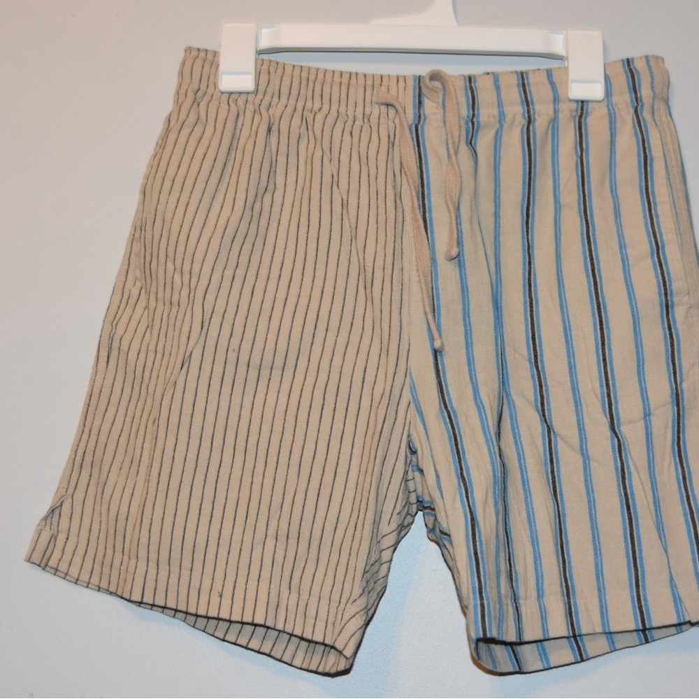H&M Tan and Blue Flat Front Shorts with Split Design